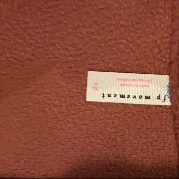 FP Free People movement Fleece. Pinkish orangey brown color. Hit the slopes. - Picture 8 of 11